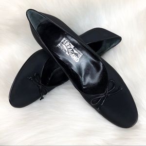 SALVATORE FERRAGAMO Black Bow Pump Heels